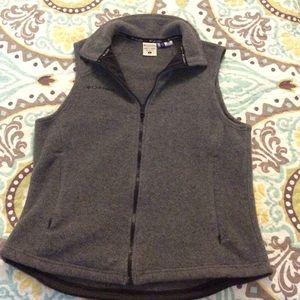 Columbia zip up fleece vest